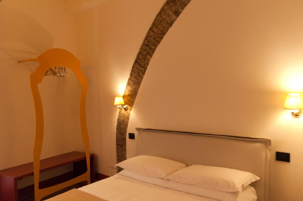 Bed and Breakfast Palazzo Benucci Сан-Джиминьяно Экстерьер фото
