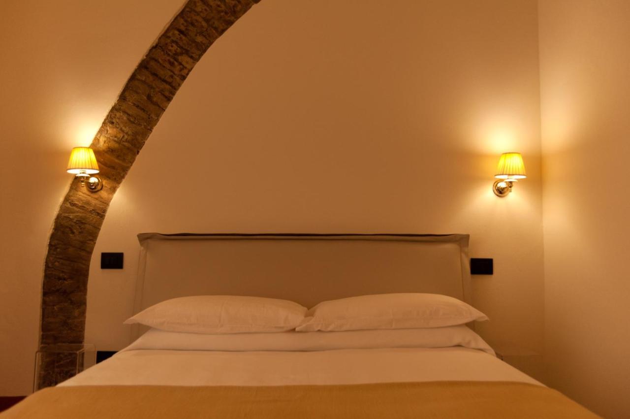 Bed and Breakfast Palazzo Benucci Сан-Джиминьяно Экстерьер фото