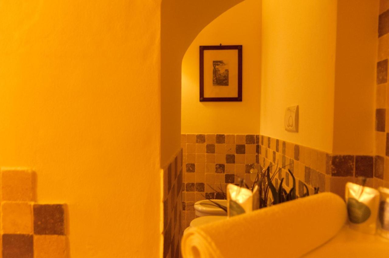 Bed and Breakfast Palazzo Benucci Сан-Джиминьяно Экстерьер фото